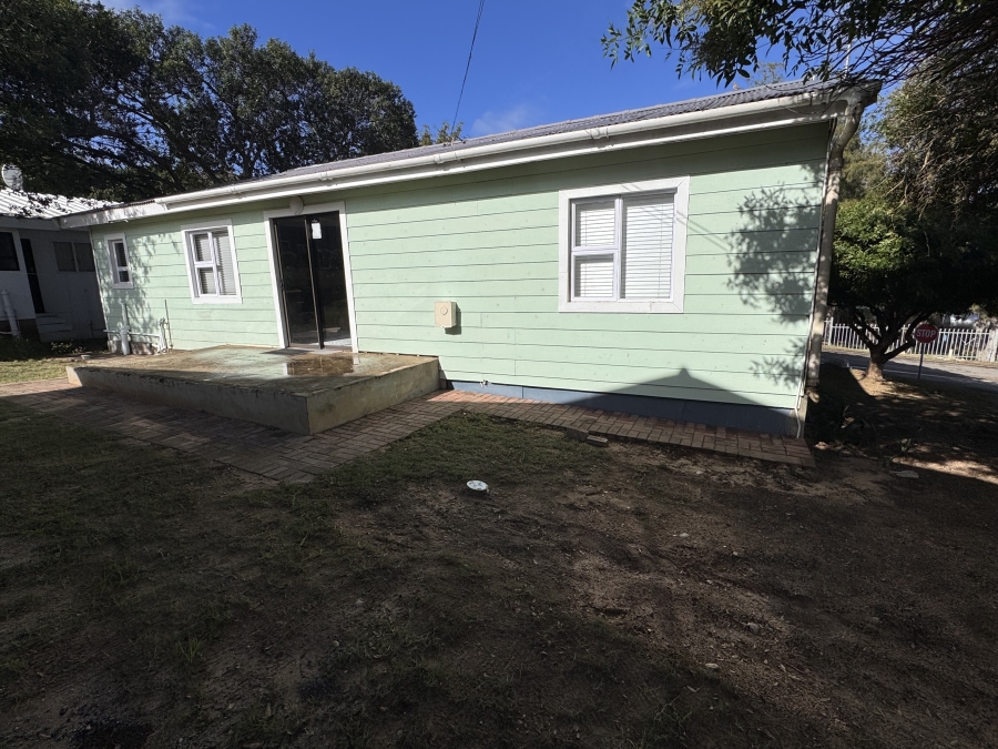 3 Bedroom Property for Sale in Hartenbos Central Western Cape